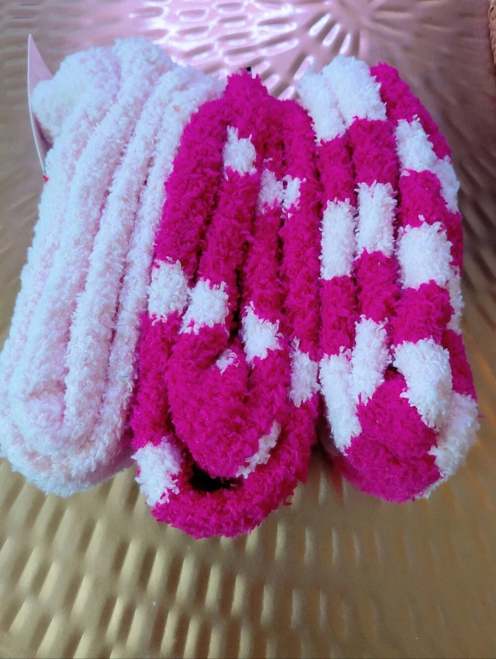 Fuzzy Socks 4 Pair Pink White Brown Red Dog Bunny NWT